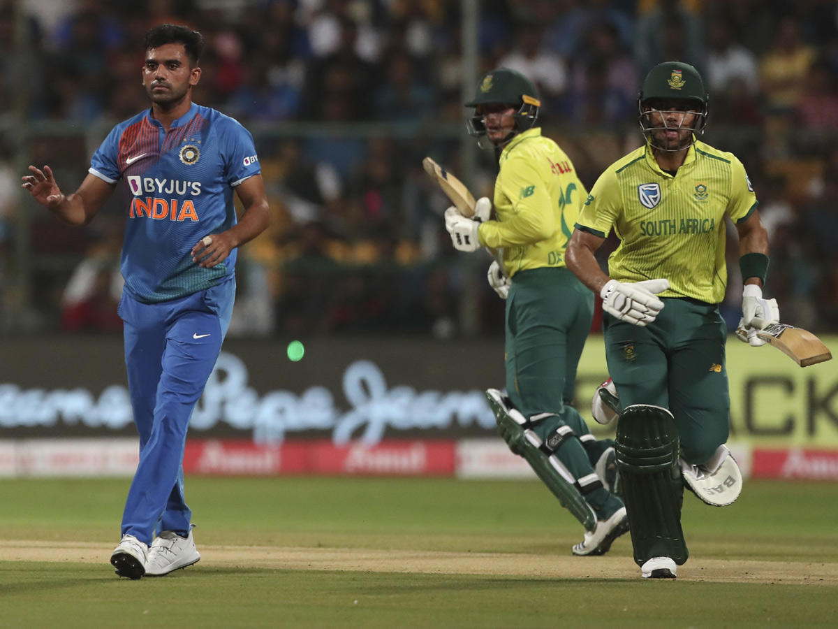 India Vs South Africa T20 Cricket Match in Bangalore Photo Gallery Sakshi